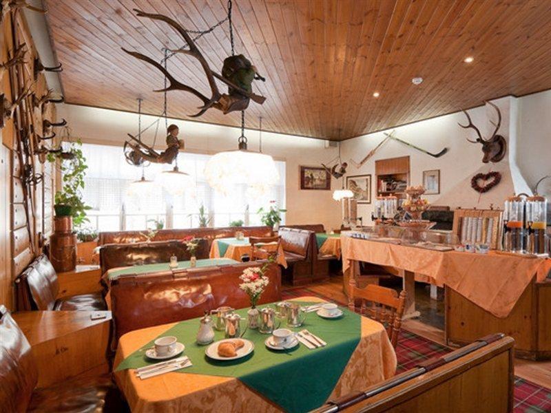 HOTEL de LEN Cortina dʼAmpezzo Extérieur photo