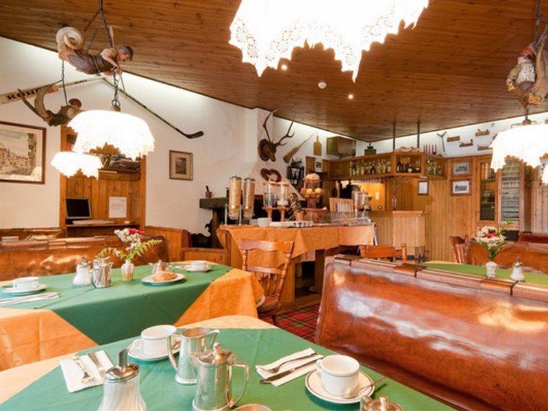 HOTEL de LEN Cortina dʼAmpezzo Extérieur photo